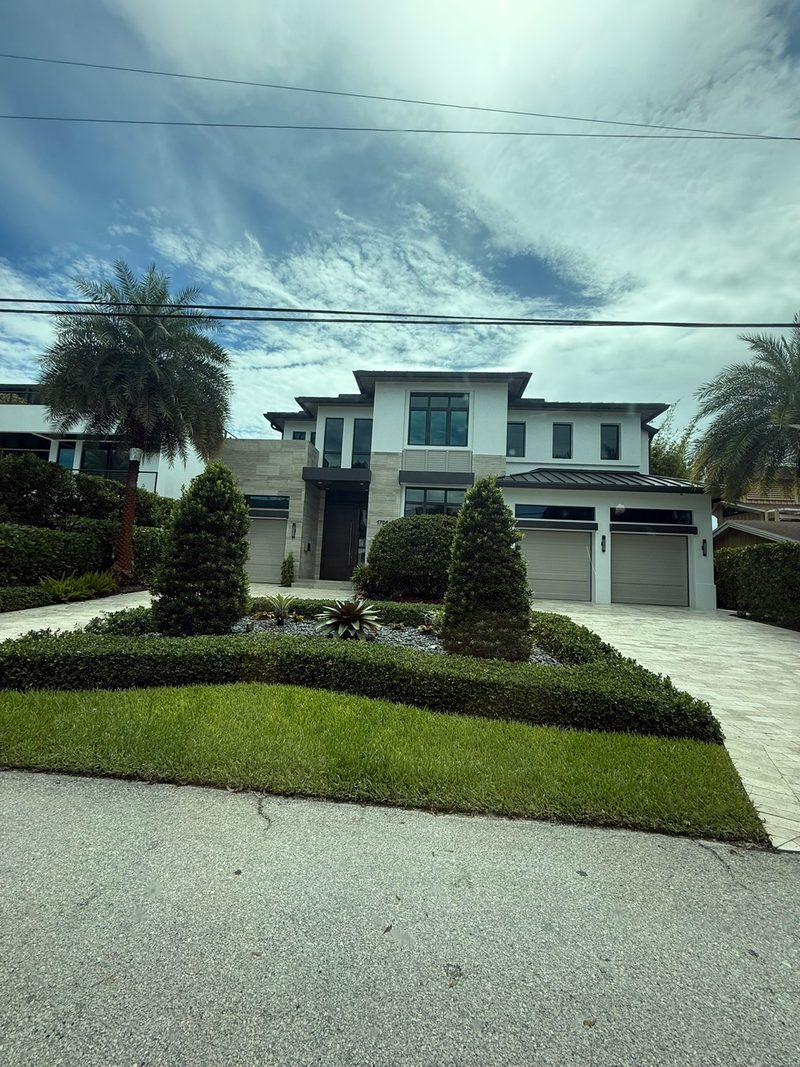 Glade Palm Lawn Care work photo 16